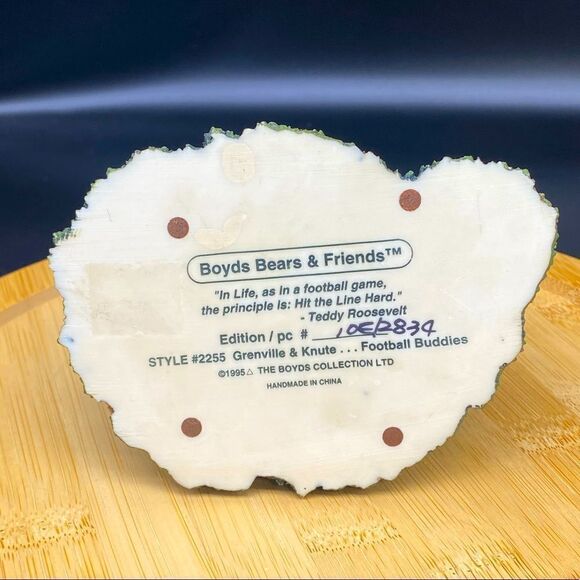 Boyd’s Bears & Friends Football Buddies from 1995 in mint condition with box - Picture 7 of 12